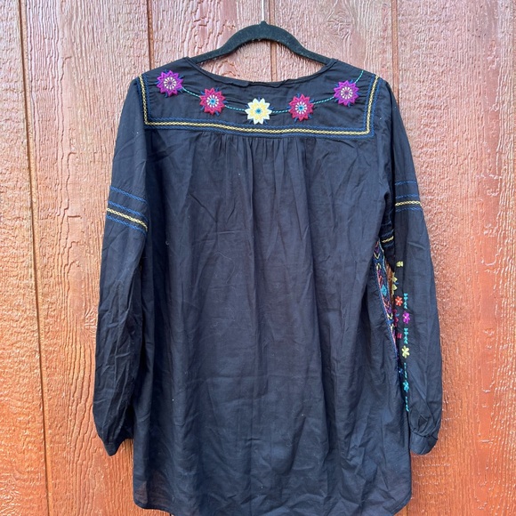 Johnny Was Embroidered Floral Button-Up Blouse size medium boho cottagecore - Picture 4 of 7